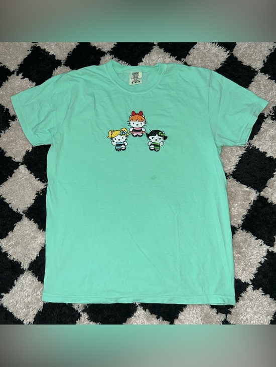Comfort Colors Tops - Hello Kitty x Power puff Girls Embroidered T-Shirt Women’s M Green Mint Tee
